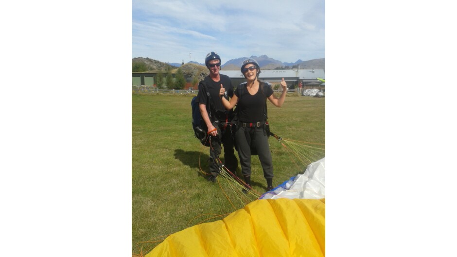 Paragliding day course with a tandem paragliding flight.