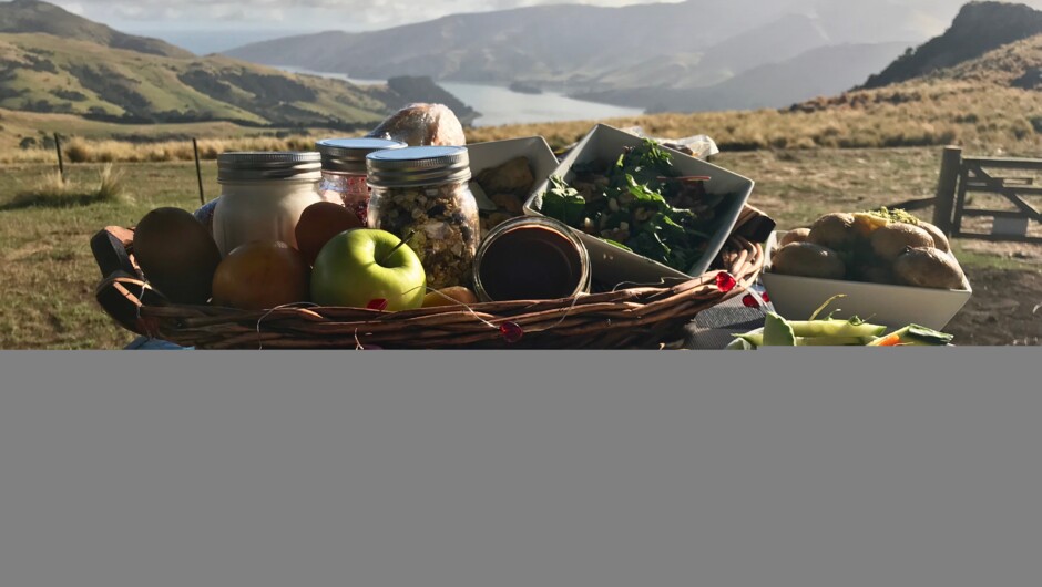 Pōhue PurePod - scrumptious dinner & breakfast platter