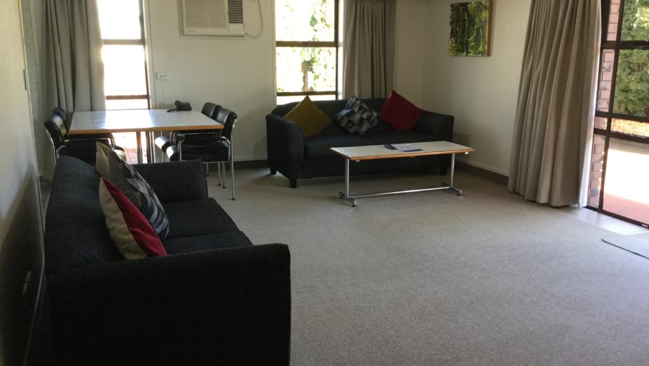 Two bedroom Lounge Beetham Park Motel