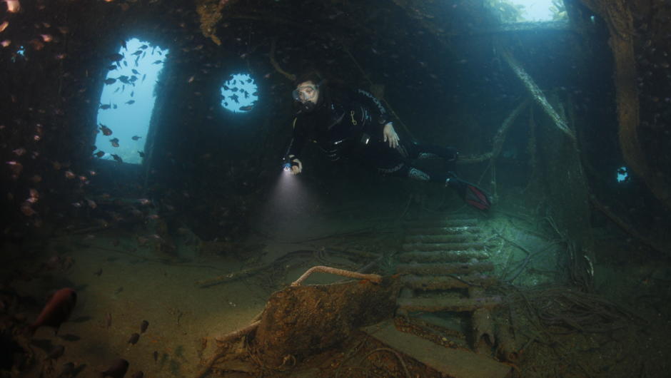 Exploring the inside of the Rainbow Warrior Wreck