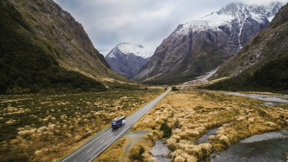 The road to Milford Sound with GreatSights