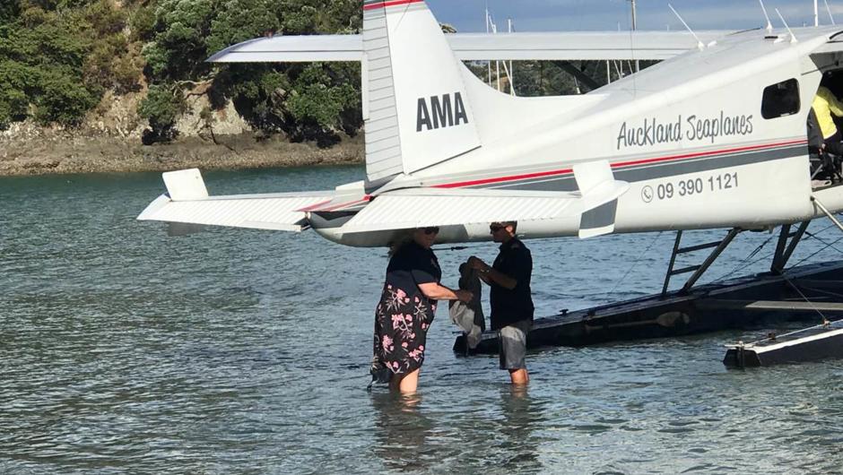 Leaving guests safely back onto their sea plane