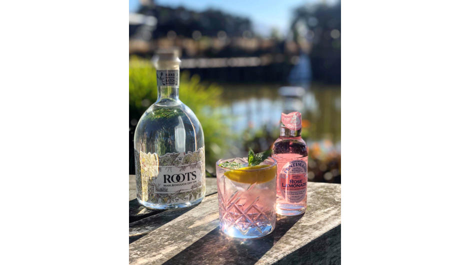 Discover the Craft Gin -  Roots - from Elemental Distillers at the Vines Village