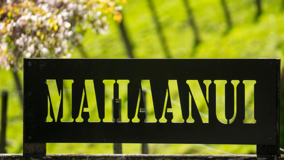 Mahaanui Sign