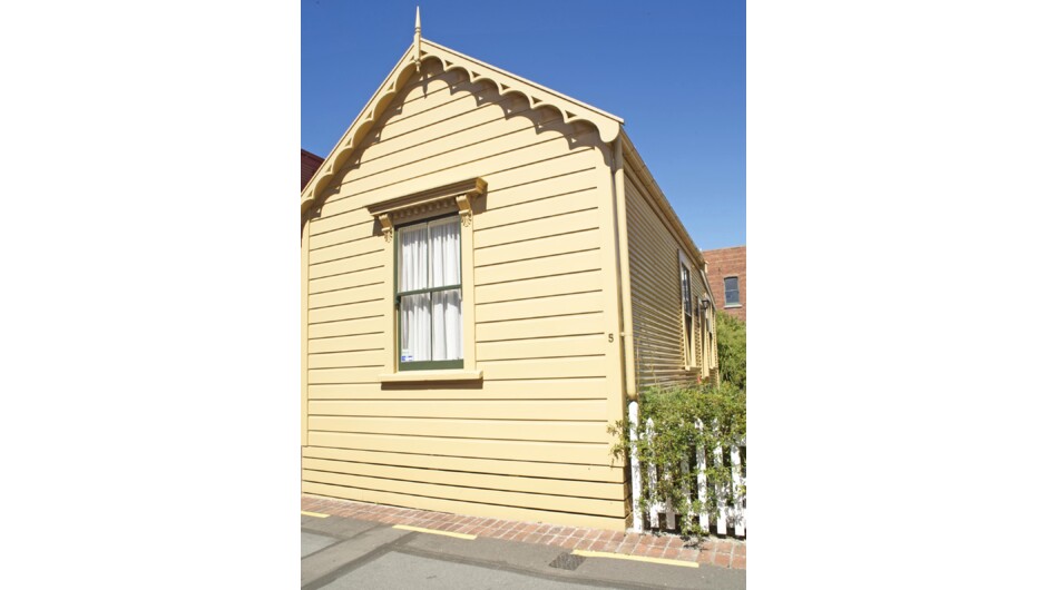 Wellington City Cottages