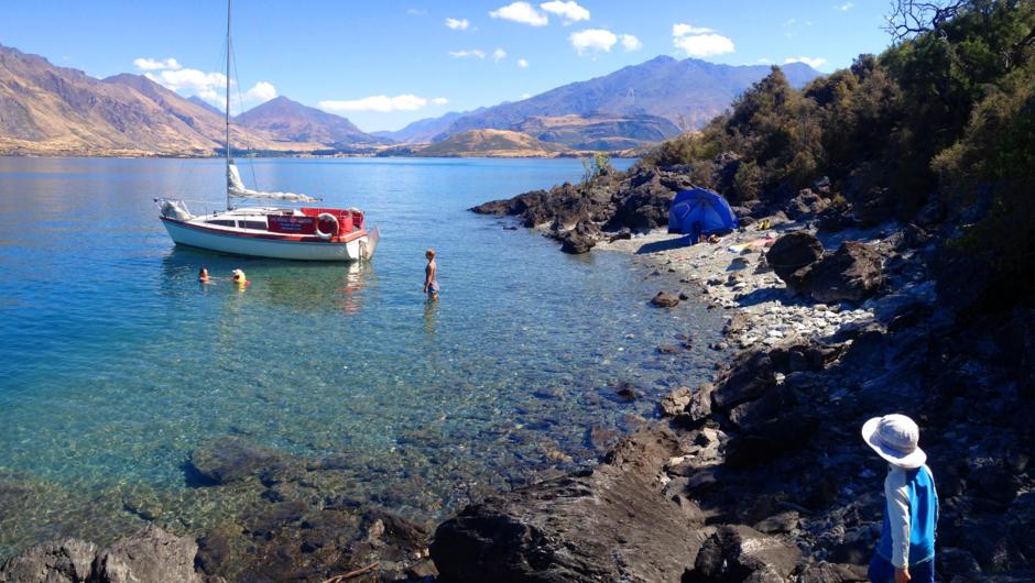 Discover private bays and remote beaches on this pristine glacier-fed lake