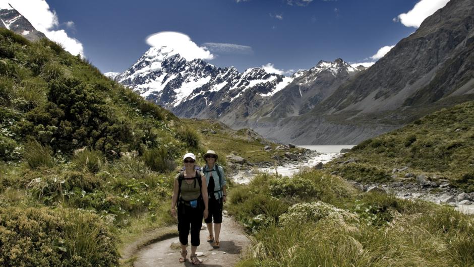 Hiking in the Hooker Valley