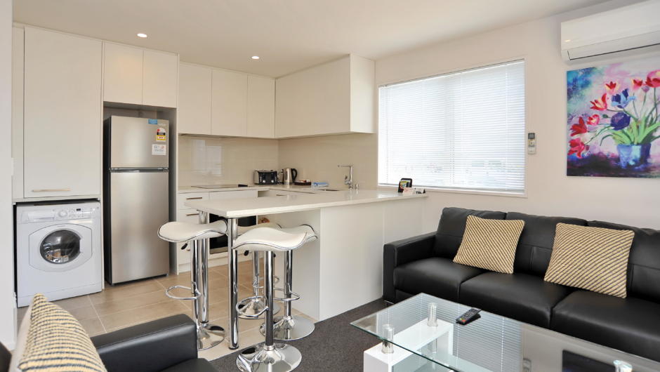 We have self catering apartments ideal for business travellers and visitors to Christchurch.