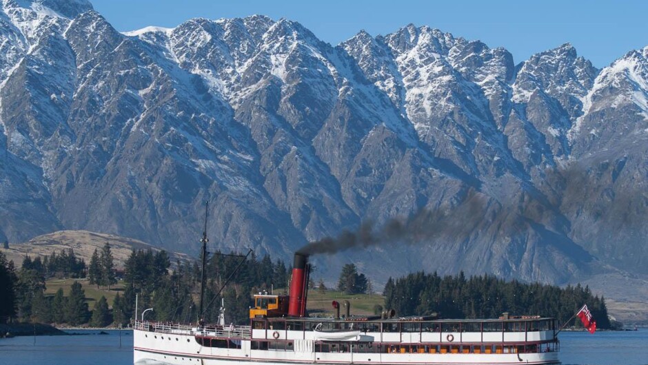 TSS Earnslaw , Queenstown, Remarkables in background
