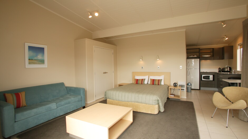 Papamoa Beach Resort Holiday Park & Motels. Studio Spa Garden Villa