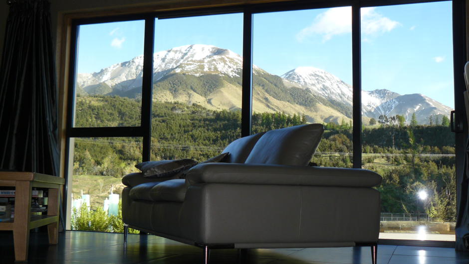 magnificent mountain view from the eco lodge
