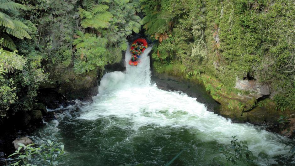 Rafting Tutea Falls on the Grade 5 Kaituna River in Rotorua, New Zealand