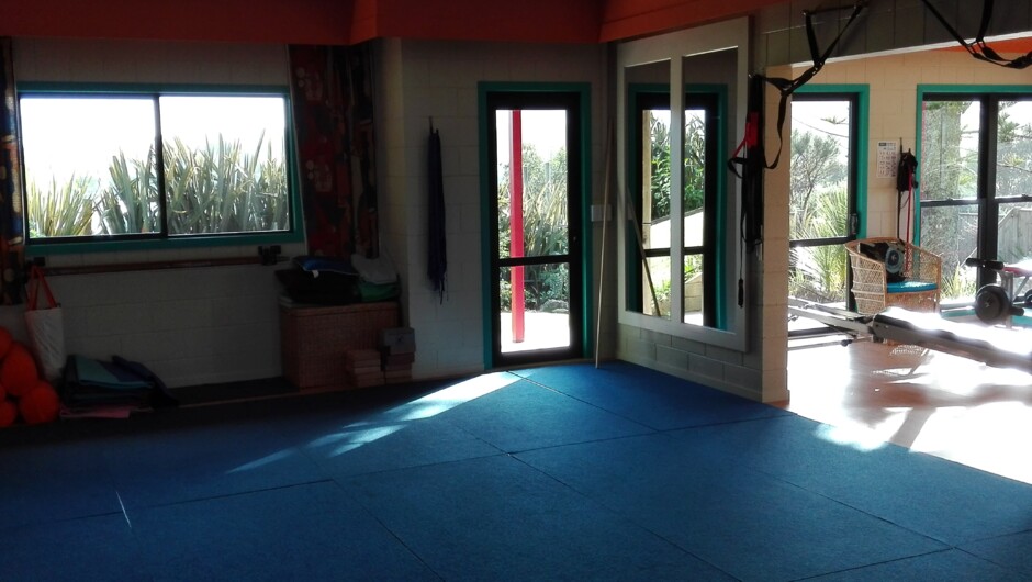 Fully equipped fitness and yoga studio