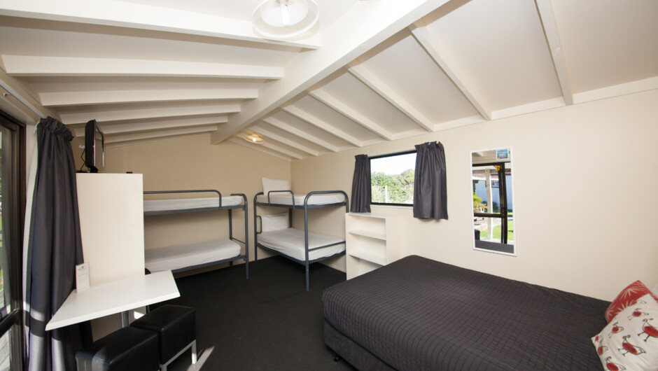 Papamoa Beach Resort Holiday Park & Motels. Basic Cabin