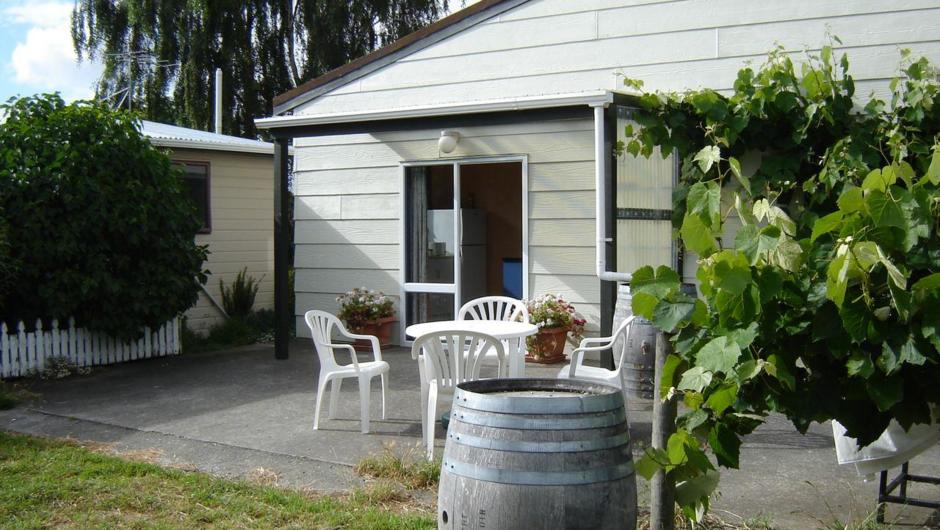 Relax in Blenheim's wonderful sunshine and enjoy a barbeque next to the vines