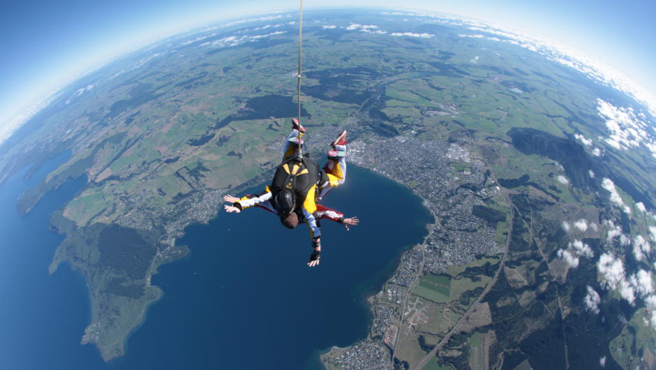 18,500 feet above Taupo. The highest skydive you can do in Taupo.