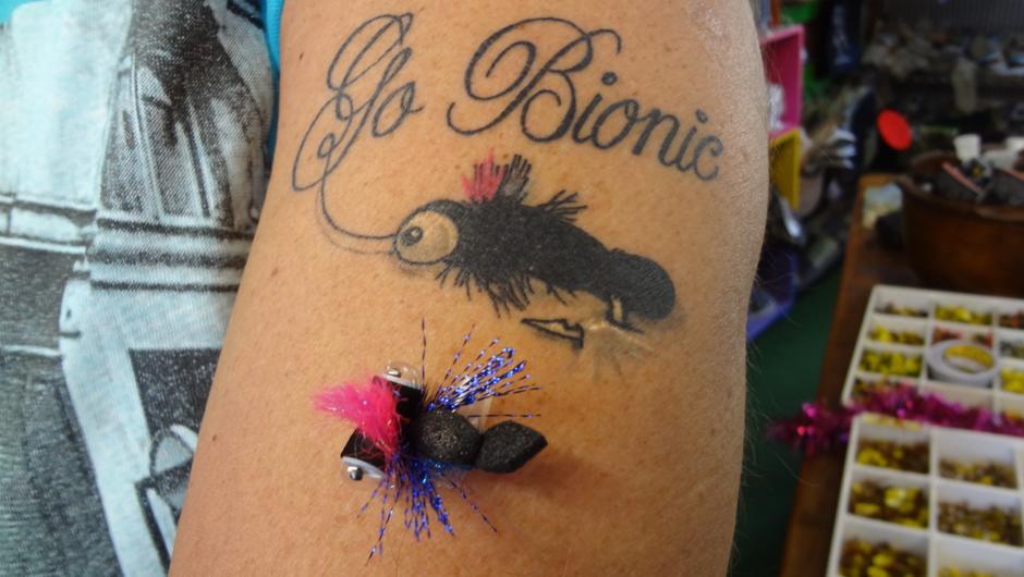 Eric from Sweden was so impressed with what he learned and one of Stus fly designs .For a everlasting memory of his time in NZ he got Stu&#039;s gold medal fly design tattooed on his arm.
