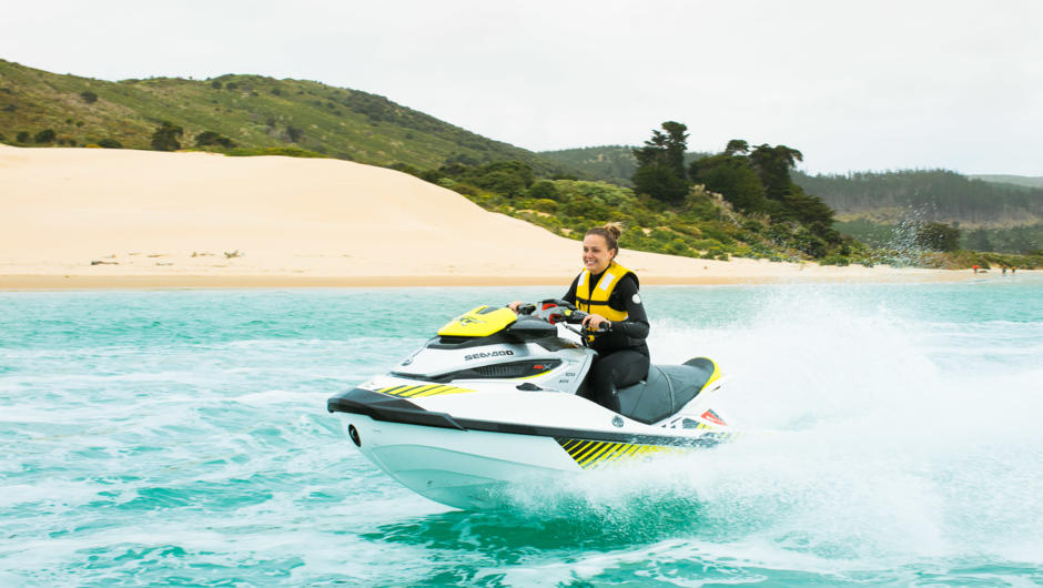 Jetskiing, the only way to discover the Hokianga
