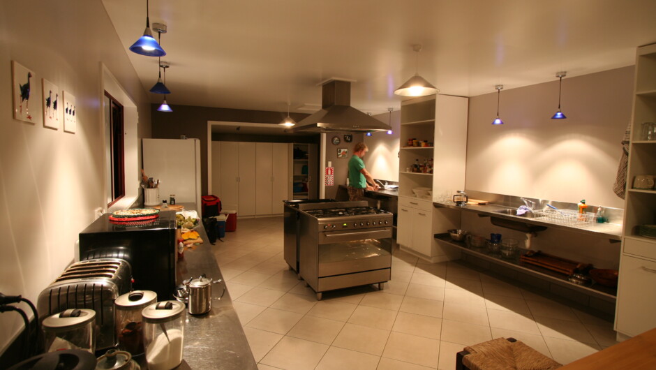 kitchen 1.jpg