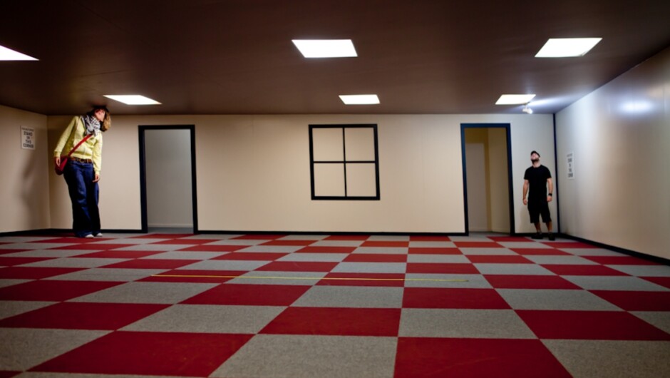 The Ames Room @ Puzzling World