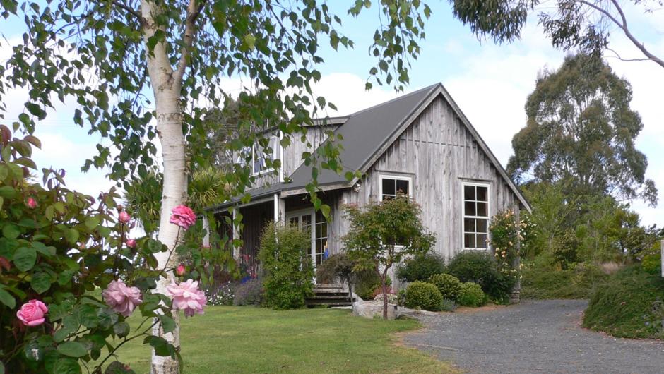 Kamahi Cottage 5-Star farm stay, self-contained B&amp;B near Waitomo &amp; Otorohanga