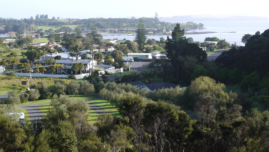 Setting of Campervan Park showing proximity to Bay of Islands