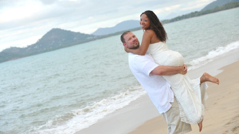 Customized Weddings & Honeymoons