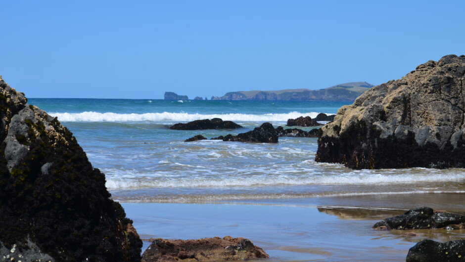 Stunning deserted sandy beaches at Takou Bay