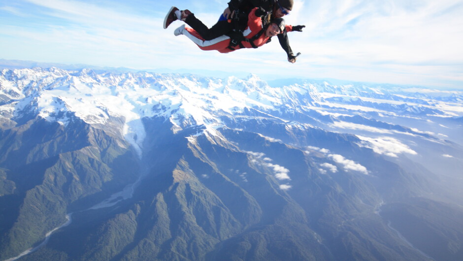 NZ's highest tandem skydive 20,000ft at Skydive Franz