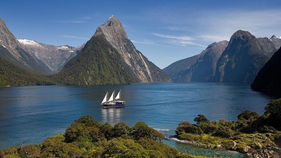 Milford Sound Nature Cruises - Real Journeys
