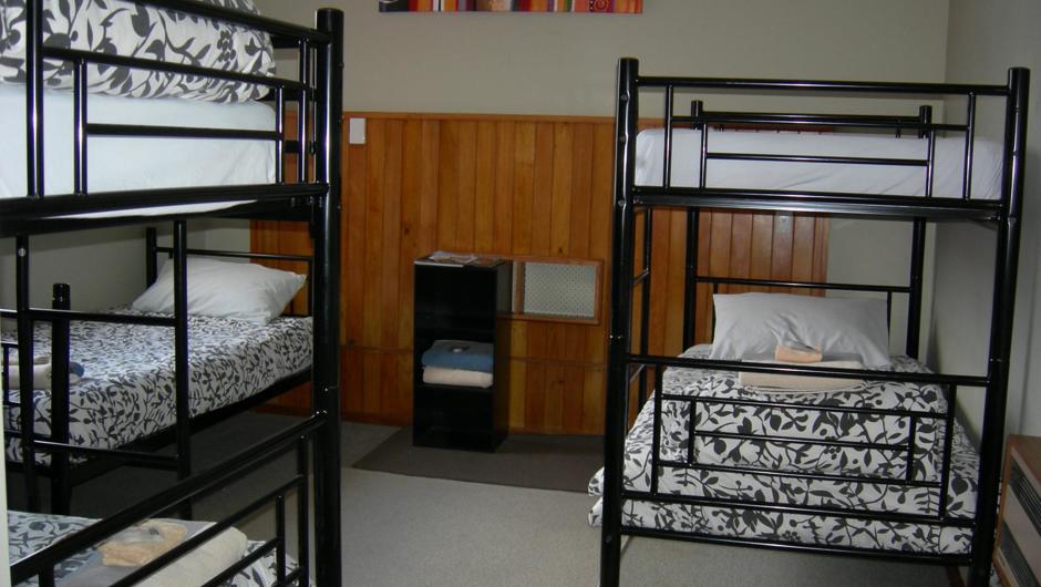 5 bed dorm room with ensuite