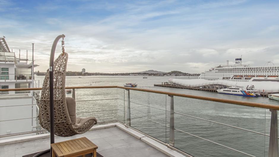 Drink in scenic views of Devonport and the Pacific from one of our east facing apartments set upon Princess Wharf. The outdoor decks make full use of the oceanside setting, as do the floor-to-ceiling windows in the high-end living area.