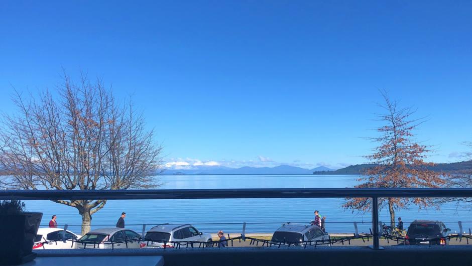 Ultimate Luxury Lake Terrace