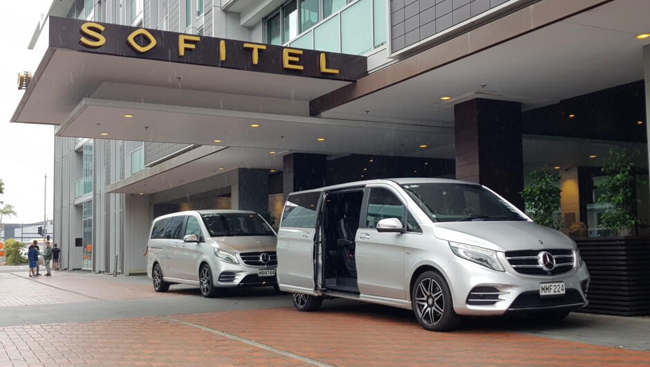 Guest pickup at Sofitel Auckland in Viaduct Basin