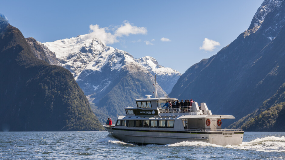 Cruise Milford Sound on a small boat to see the best of this amazing fiord.