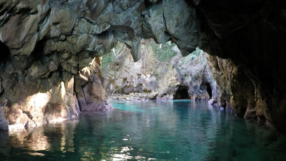 Donut Island Lagoon Cave