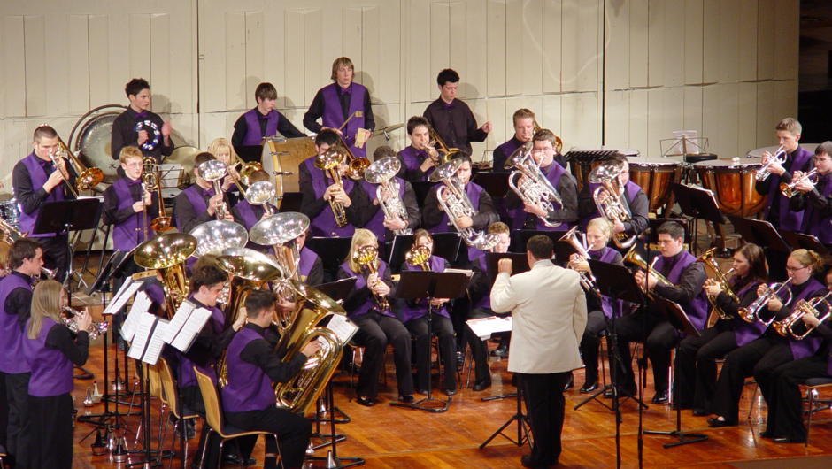 Gwent Youth Brass Band &amp; Russell Gray on their New Zealand Brass Band Tour | Tour Time New Zealand
