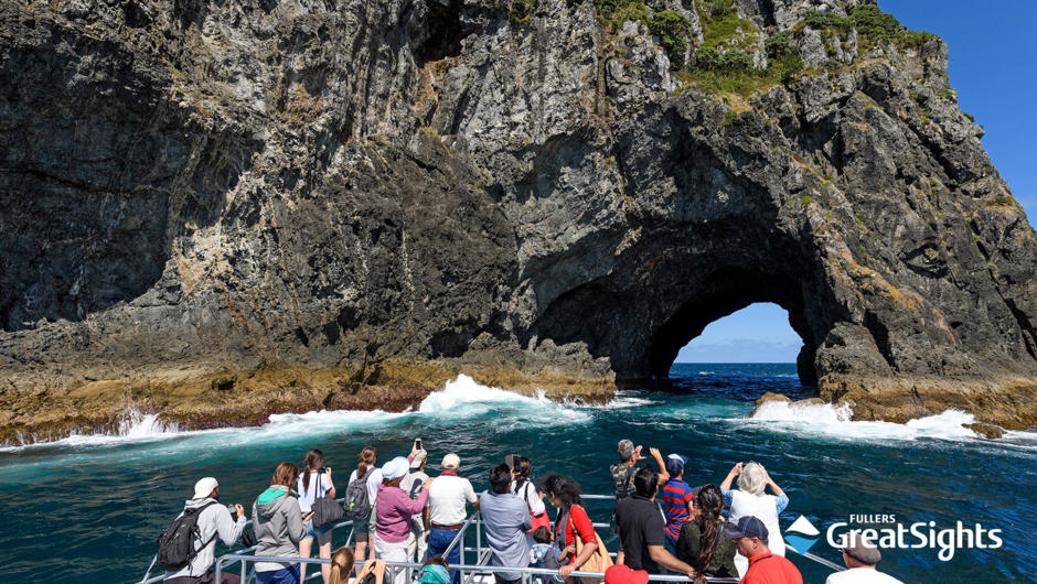 See the famous Hole in the Rock and other scenic highlights