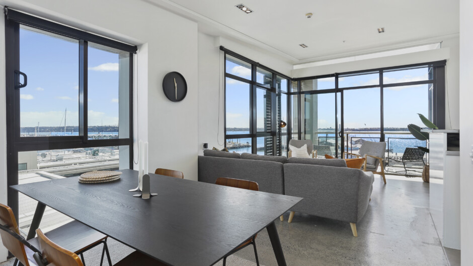 Spacious open floor plan connects the dinning area with the living area.