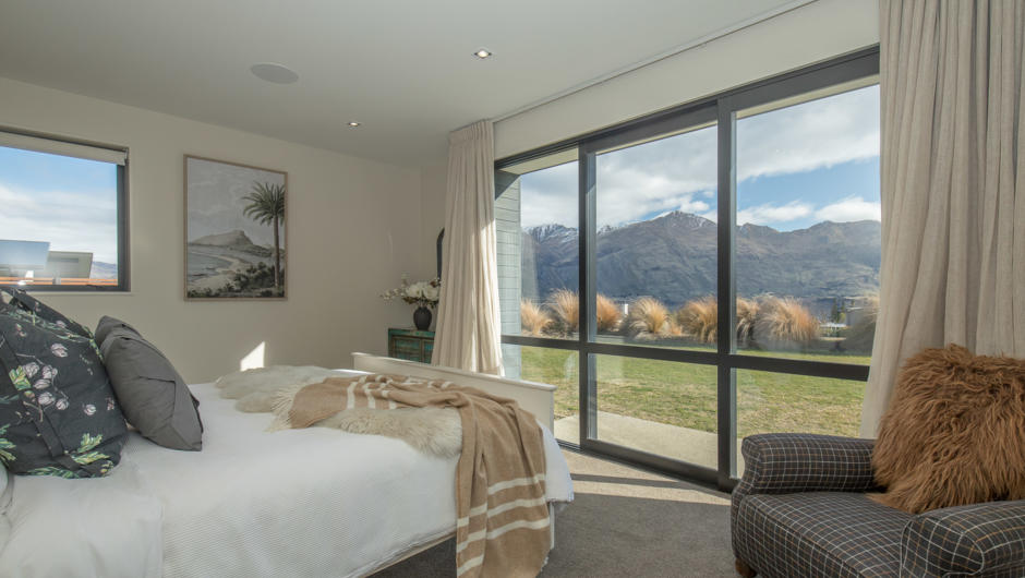 Luxurious linens &amp; high quality beds to recharge for the next Wanaka adventure.
