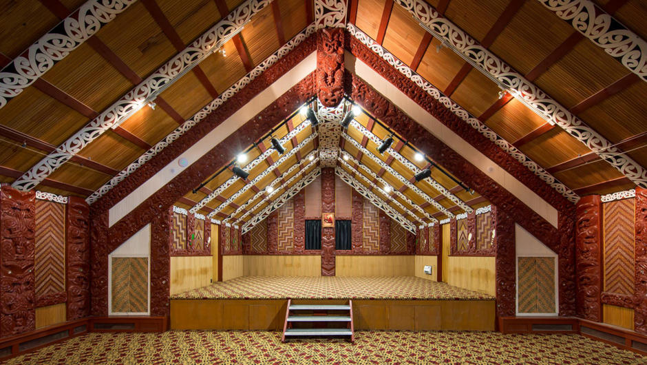 Te Puia Pa Architecture and People