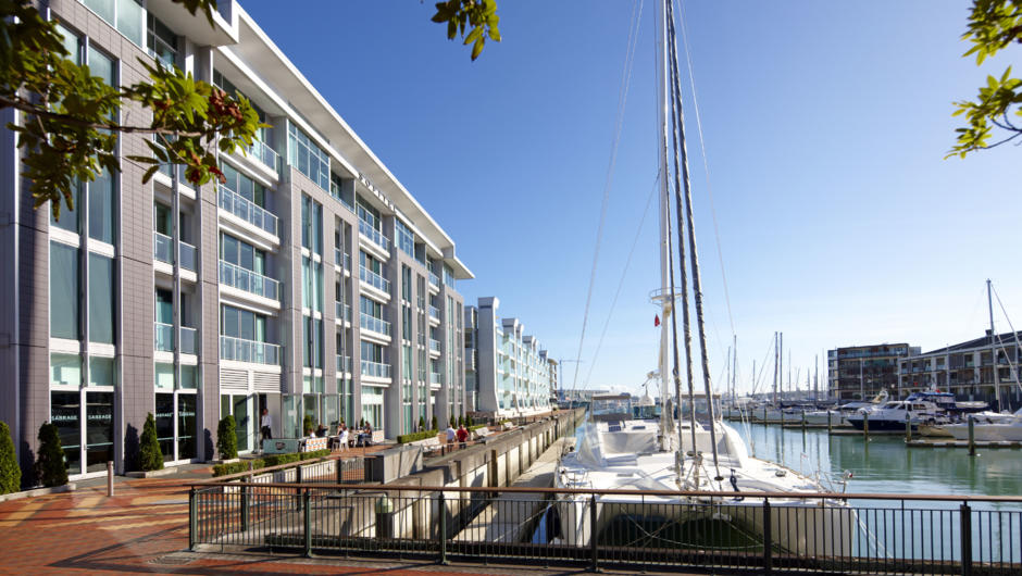 The luxury hotel places guests in the heart of Central Auckland between the upscale Viaduct Harbour and the attractions of Wynyard Quarter.