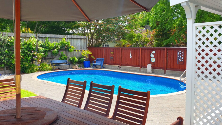 Pool and outdoor furniture for our guests to use