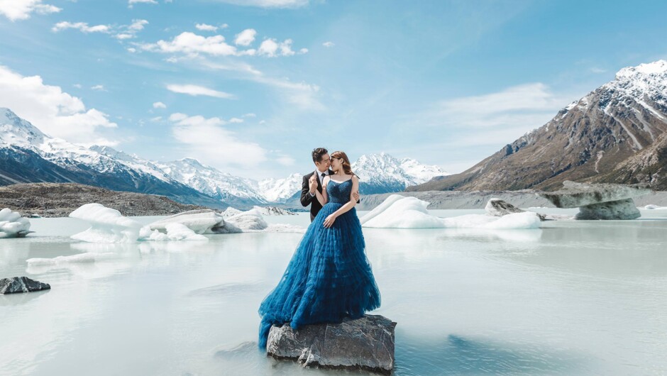 Aoraki/Mt Cook glacier wedding photography