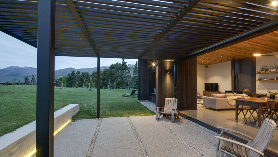 Indoor/Outdoor pation seating area
