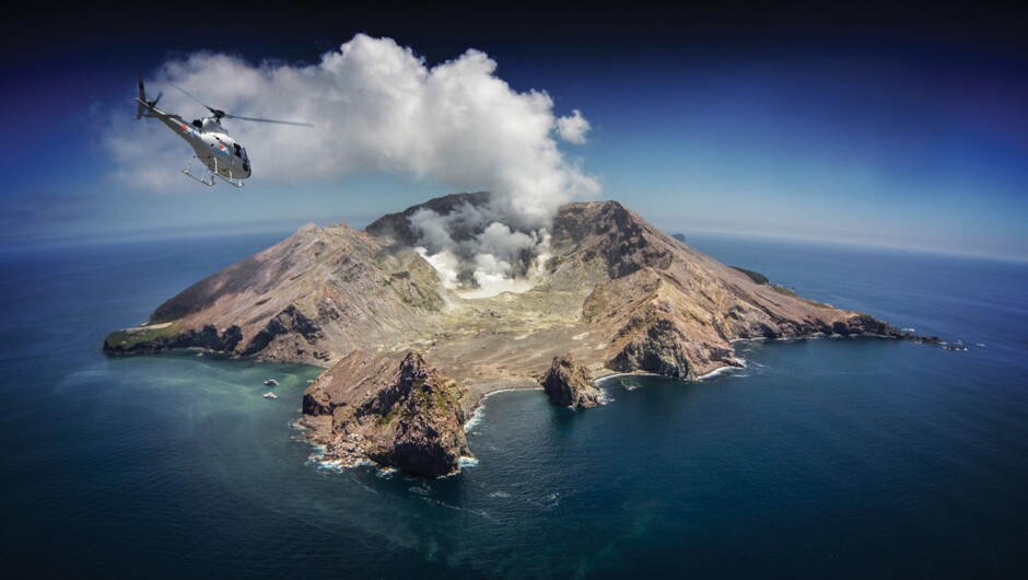 White island - New Zealand&#039;s most active marine volcano
