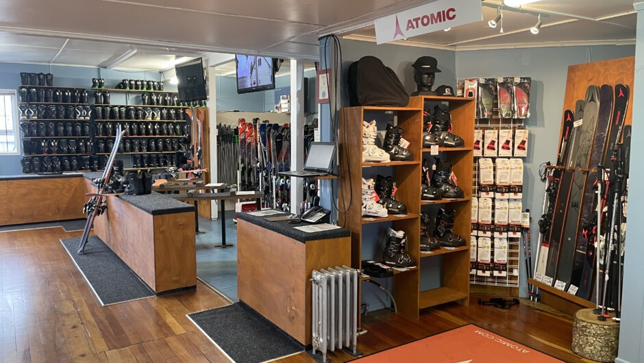 In-store bootfitting lab