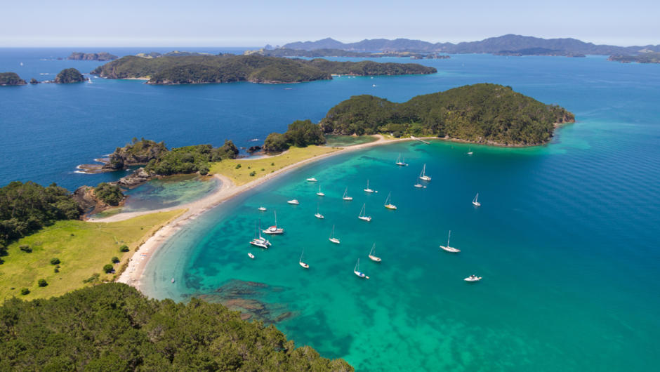 Roberton Island one of the popular bays in summer and a great anchorage for a lunchtime stop