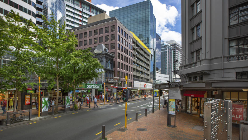 Located in the heart of the city with direct lift access to Lambton Quay.