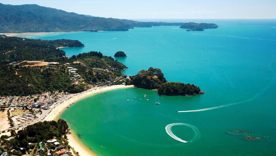 Kaiteriteri is the Tasman regions very own seaside resort.
